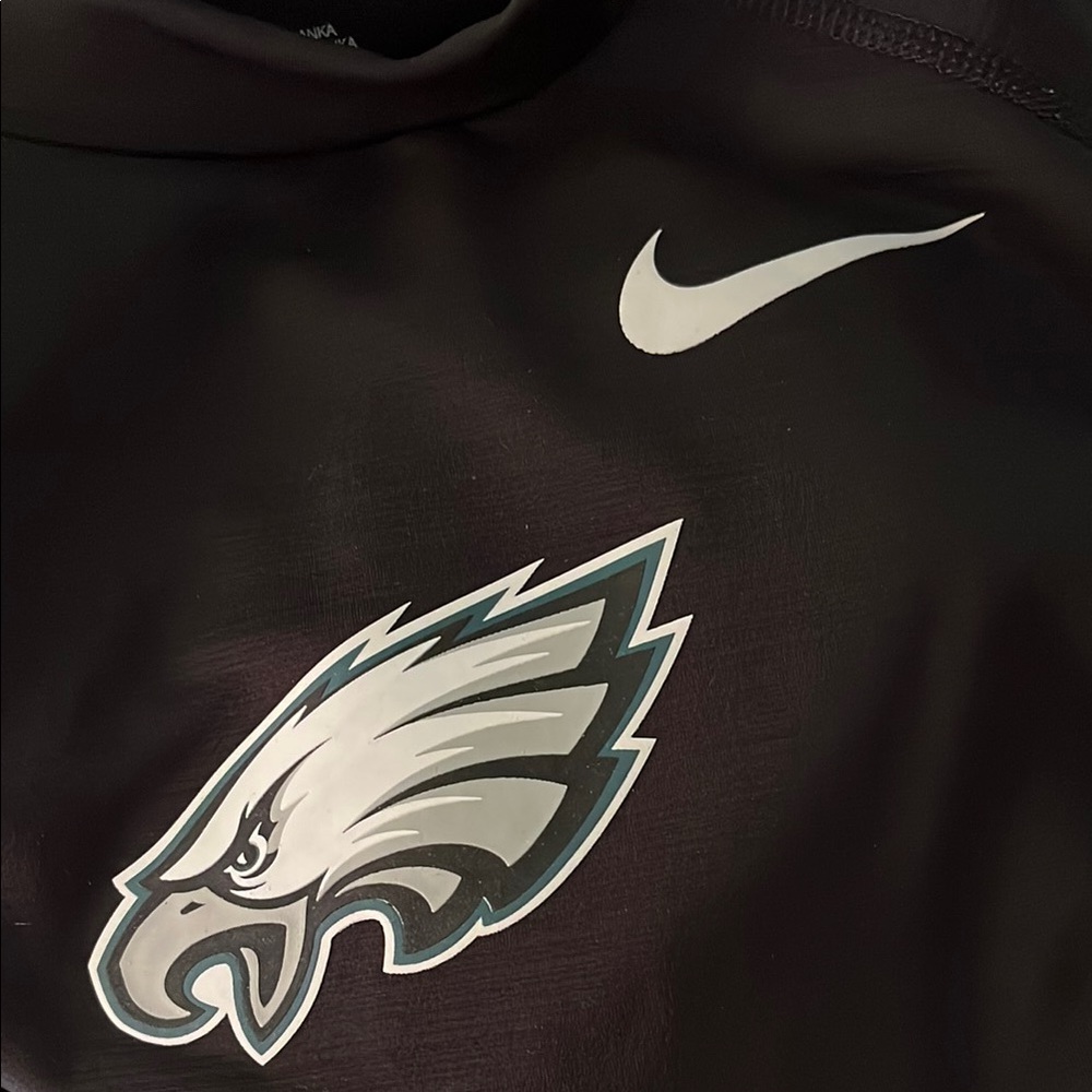 NFL ONFIELD Apparel -Eagles Nike Hyperwarm Black Long Sleeve Top - Picture 4 of 4